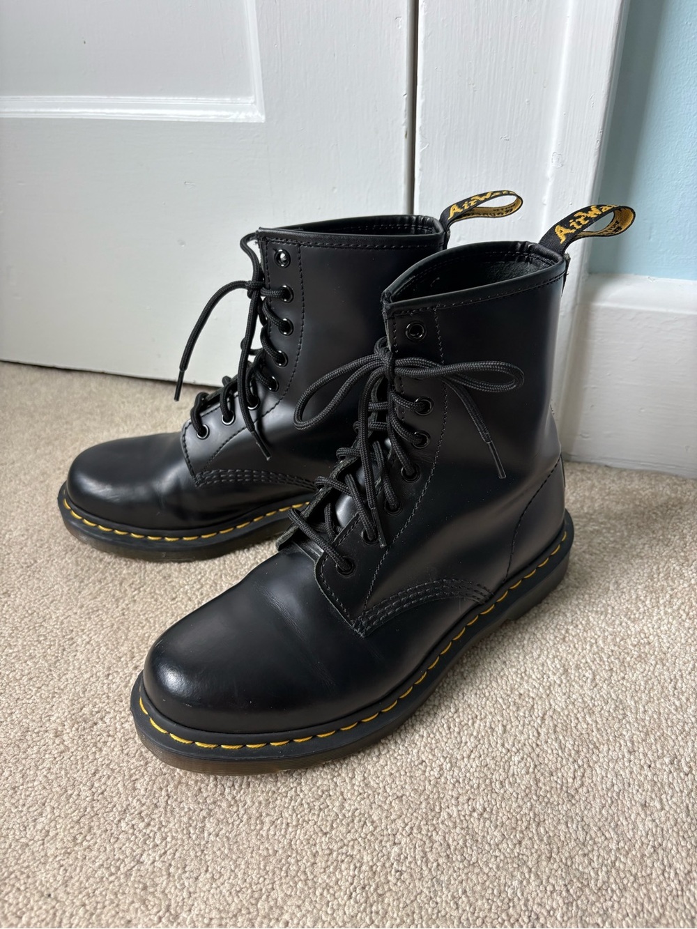 Dr. Martens 1460 Smooth Leather 8-Eye Lace Up Black Boots Goth Grunge Punk Y2K